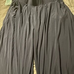 Elegant navy wide legged pants